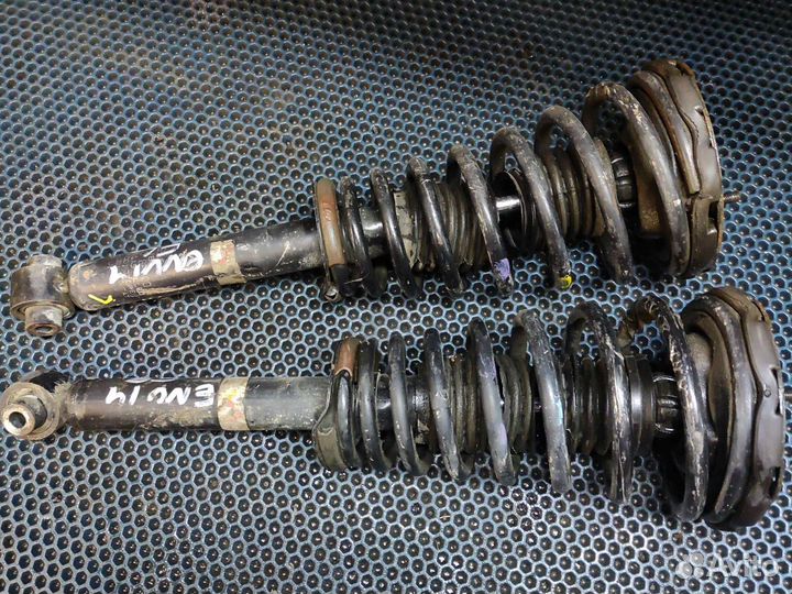 Стойка передняя nissan bluebird u14