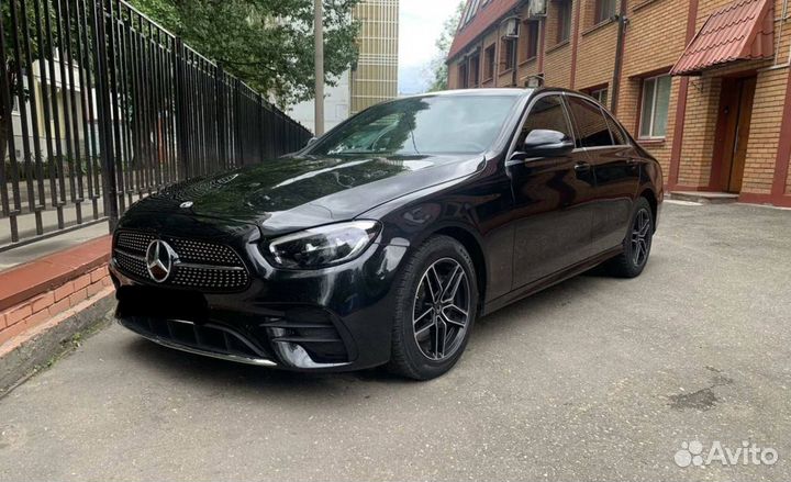 Требуется водитель на Mercedes e class