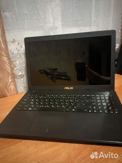 Ноутбук asus X551M