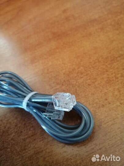 Телефонный кабель 1.8м