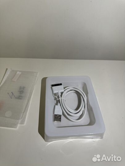 Кабель iPhone 4 и стекло на экран