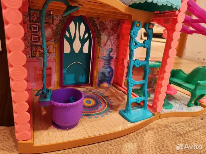 Кукольный домик