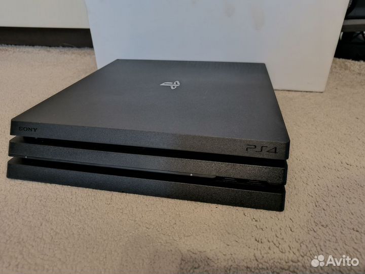 Ps4 pro 1tb прошитая 11.00 CUH-7008B