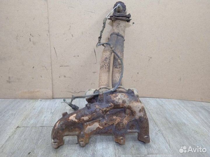 Коллектор выпускной Volkswagen Passat B3 1992