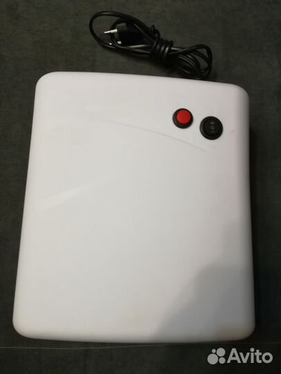 Продается ультрафиолетовая лампа для маникюра