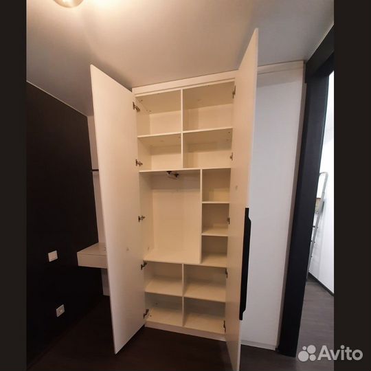 Шкаф в прихожую