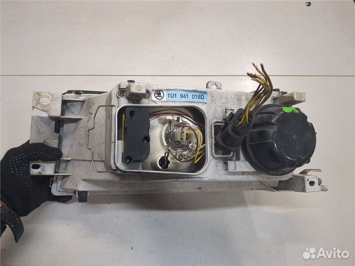 Фара (передняя) Skoda Octavia Tour, 2002