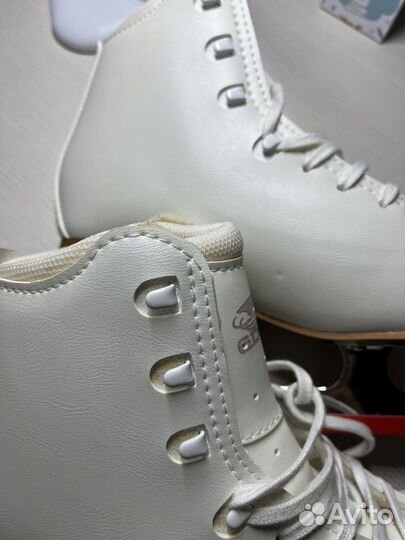 Фигурные коньки edea 255