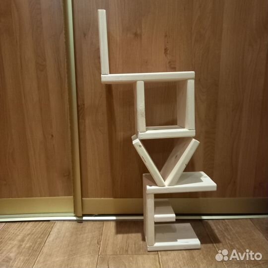 Настенная полка love