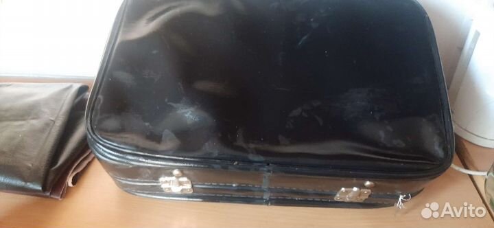 Чемодан СССР в наличии 2,на первом фото - продано