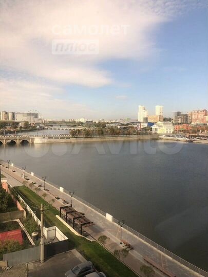 Сдам офисное помещение, 883 м²