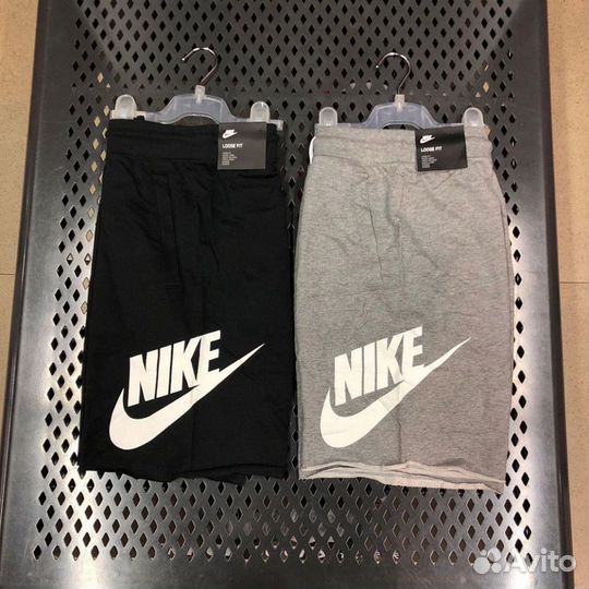 Шорты черные Nike