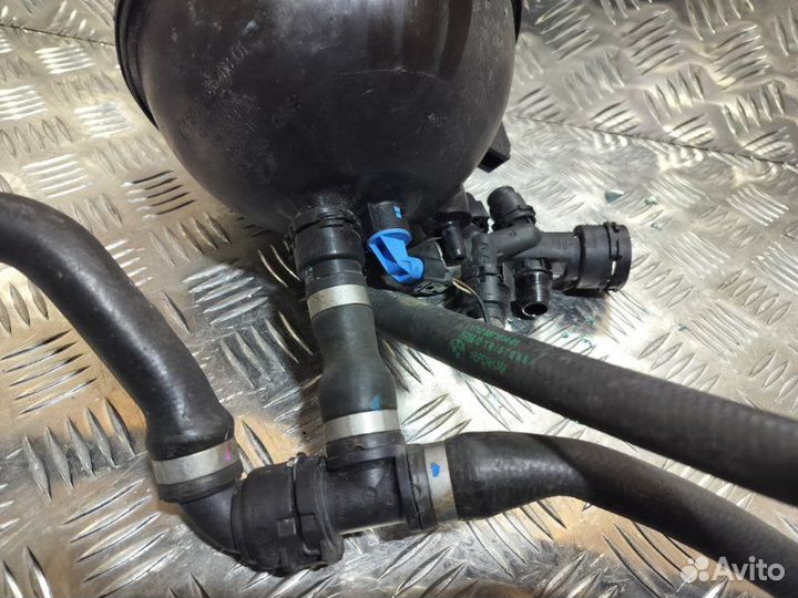 Бачок расширительный Bmw X3 F25 2.0 N47D20C