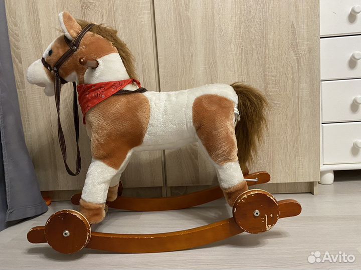 Лошадка качалка