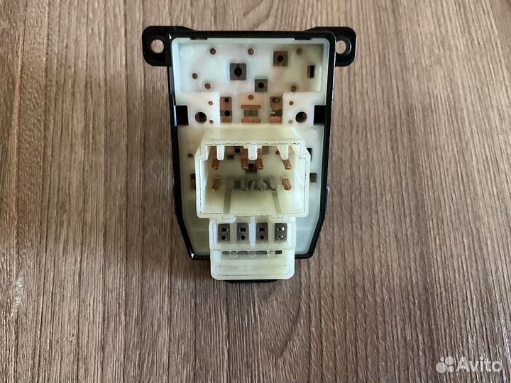 Блок управления зеркалами Соната NF