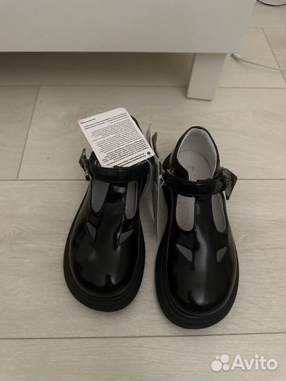 Новые сандали 31 размер