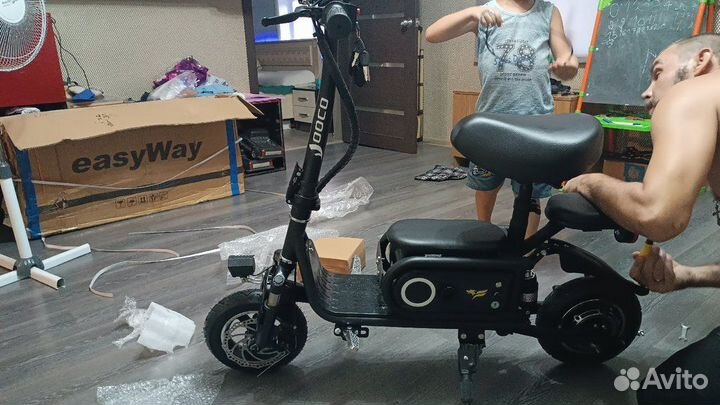 Электросамокат электроскутер