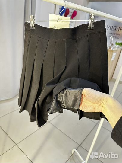 Юбка женская 48 размер новая