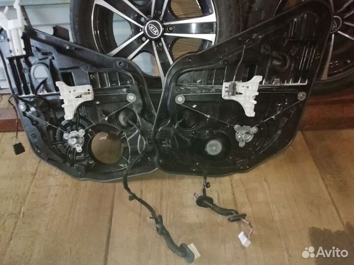 Стеклоподьемник ceed JD