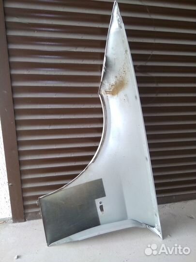 Продам крыло переднее правое BMW E90 LCI рестайл