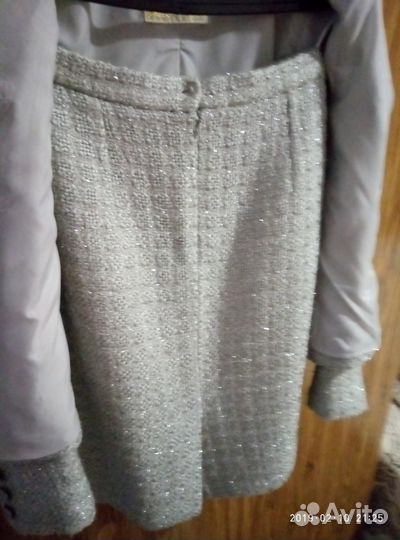 Женский костюм