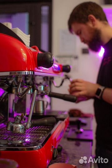 Кафе-Бар Tsa Tsa. Готовый бизнес в центре Тбилиси