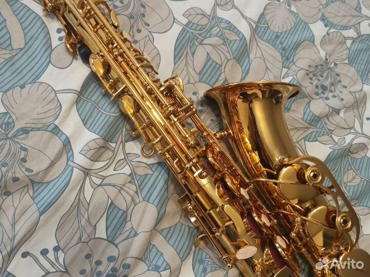 Новый альт саксофон в изумительном состоянии