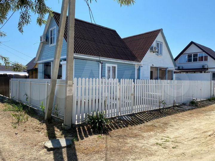 Дом 64 м² на участке 1,5 сот.