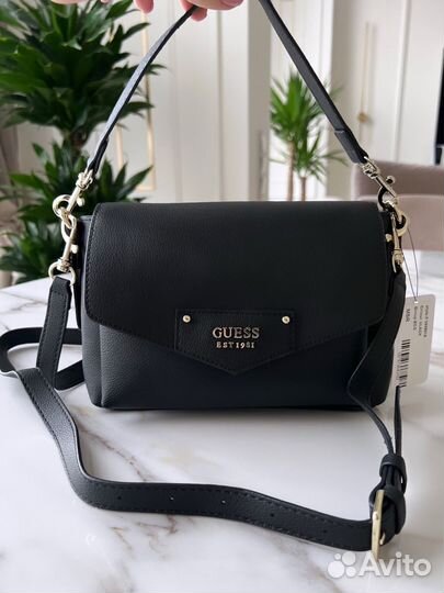Сумка guess новая