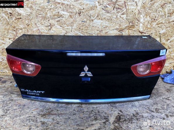 Крышка багажника Митсубиси Лансер 10