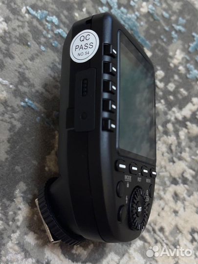 Радиосинхронизатор Godox Xpro-C TTL для Canon