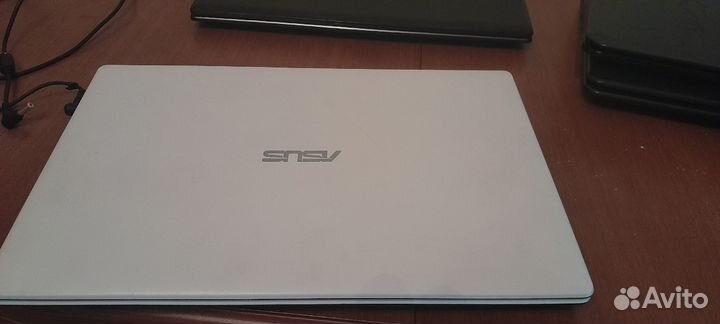 Продам ноутбук asus