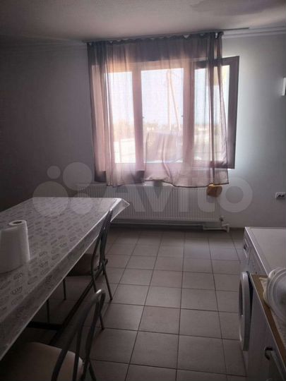 Дом 100 м² на участке 5 сот.