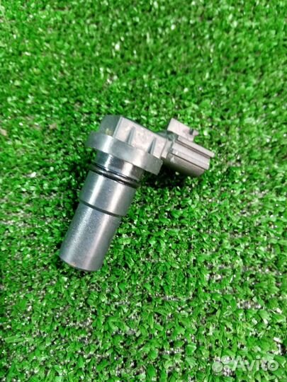 Датчик скорости кпп Subaru Legacy Outback BR9