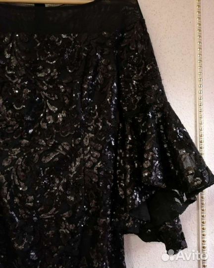 Платье Calvin Klein оригинал, размер М