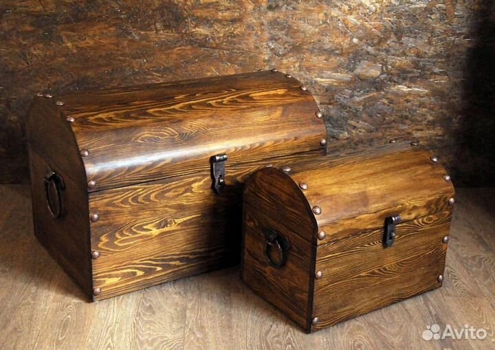 Сундук из дерева / деревянный сундук