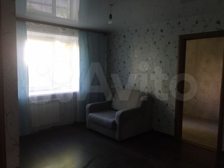 2-к. квартира, 42 м², 1/5 эт.