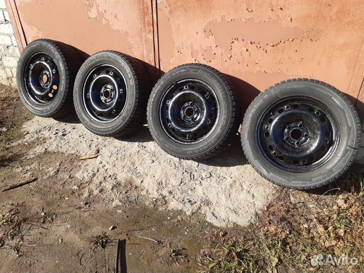 Continental ComTracWinterViking 1 195/60 R15 88T