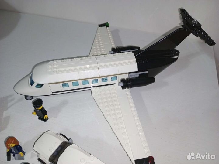 Lego City 60102 Вип Аэропорт
