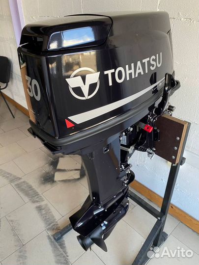 Новый лодочный мотор Tohatsu M 30 heps