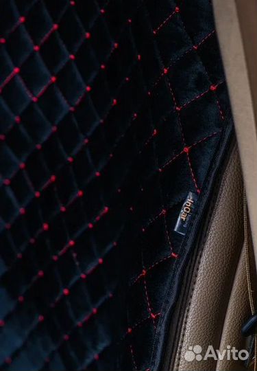 Накидки на сиденья ромб, велюр черный, красная