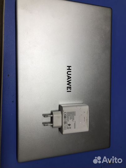 Ноутбук huawei