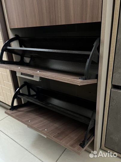 Обувница «Дели»