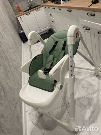 Стульчик-шезлонг для кормления babyhit