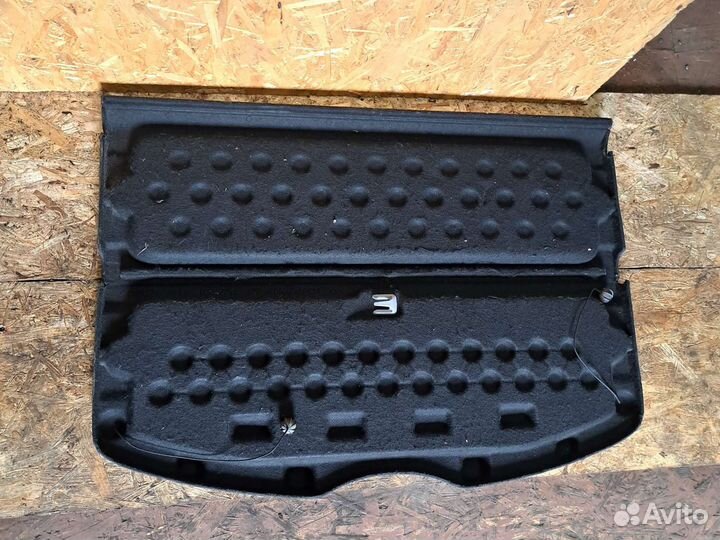 Полка багажника Skoda octavia A5 liftback