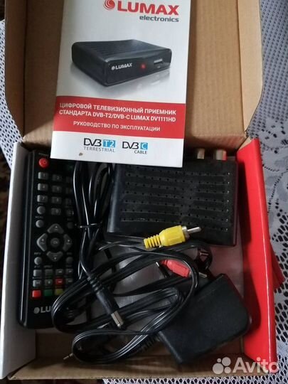 Приставка lumax DV1111HD