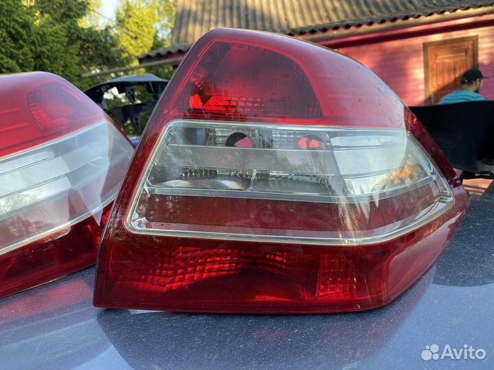 Запчасти на renault megane 2