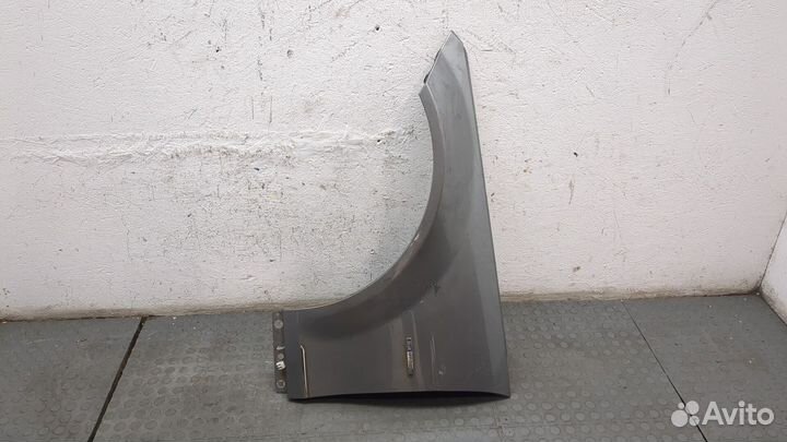 Крыло Mercedes C W204, 2010