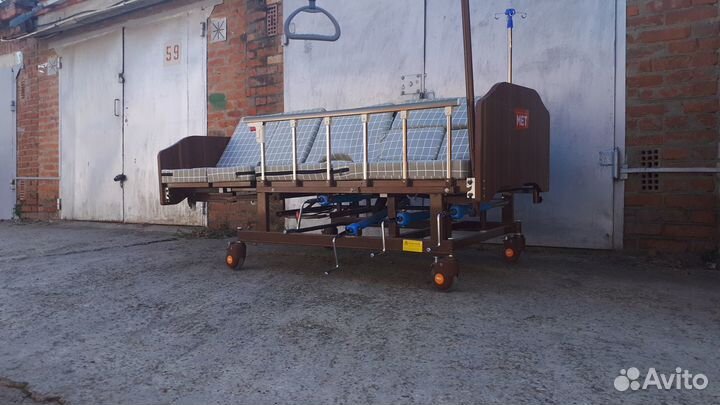 Медицинская кровать для лежачих больных в идеале