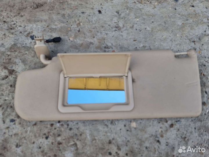 Козырёк солнцезащитный левый Ауди А4 Б5